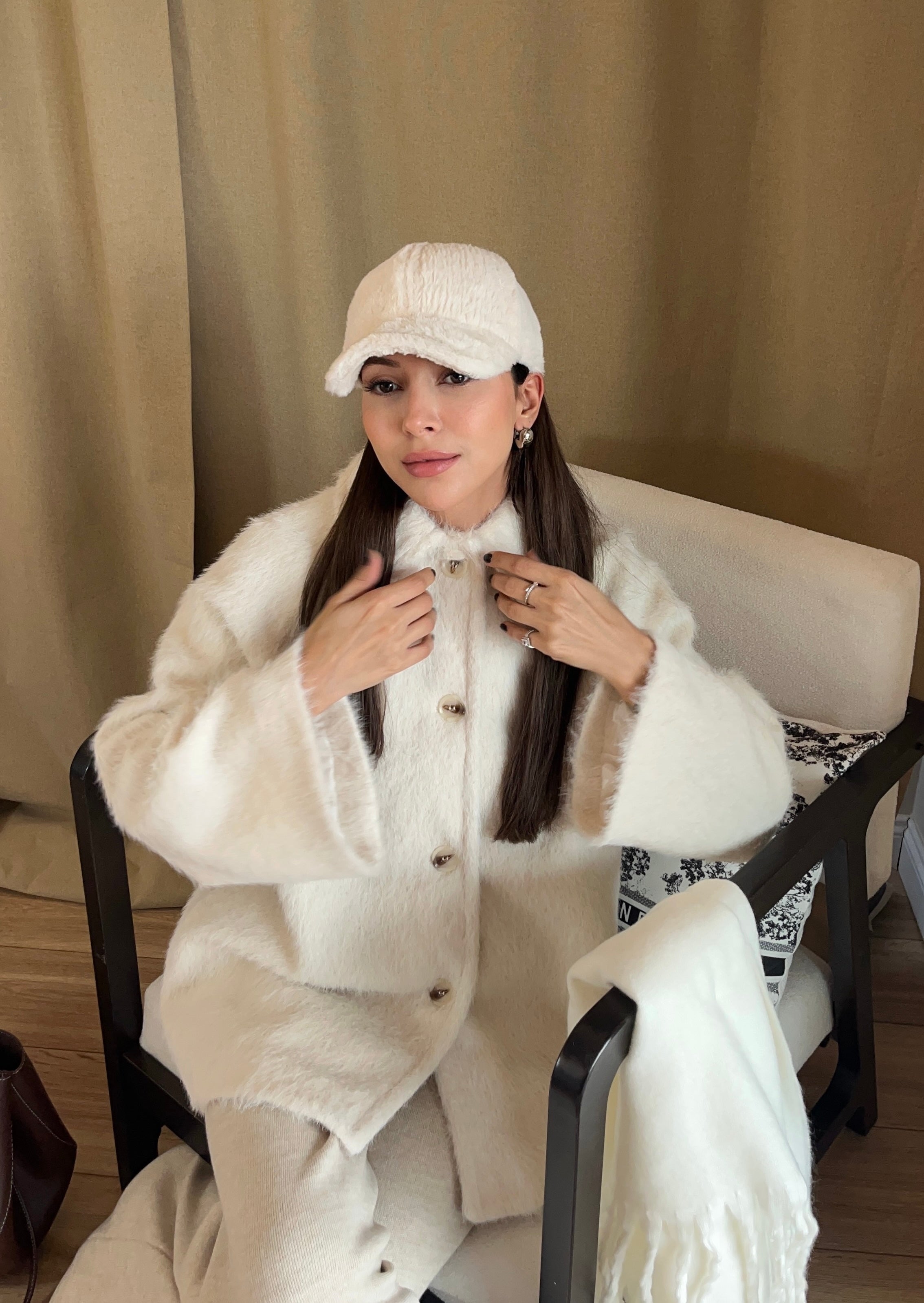 PREMIUM EKRU YUMUŞAK DOKU CEKET