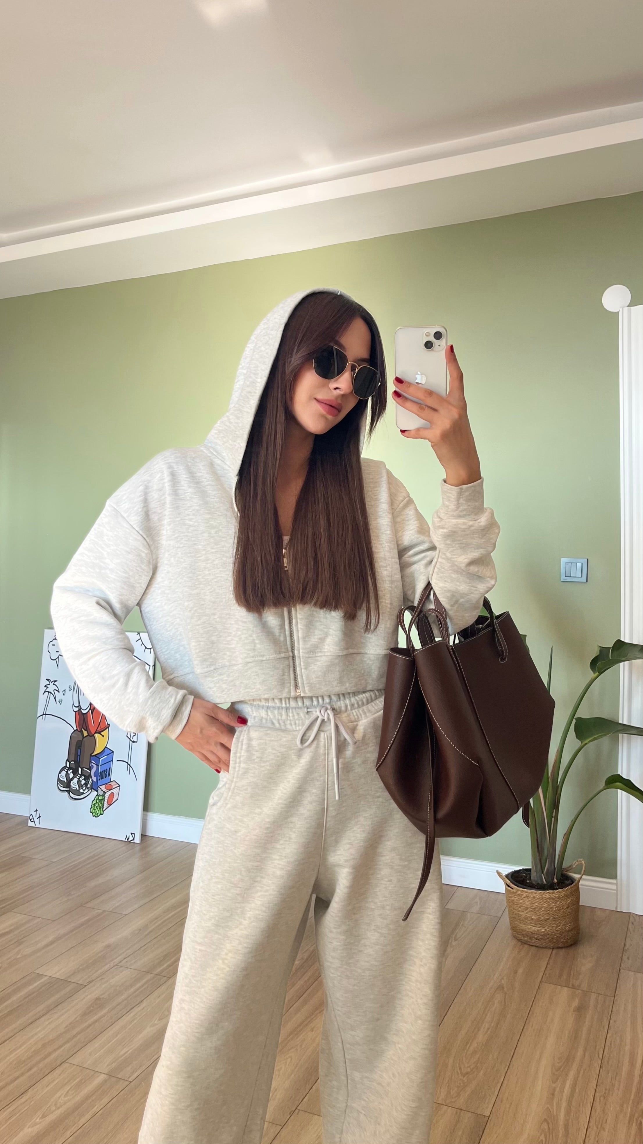 GRİ EŞOFMAN TAKIMI