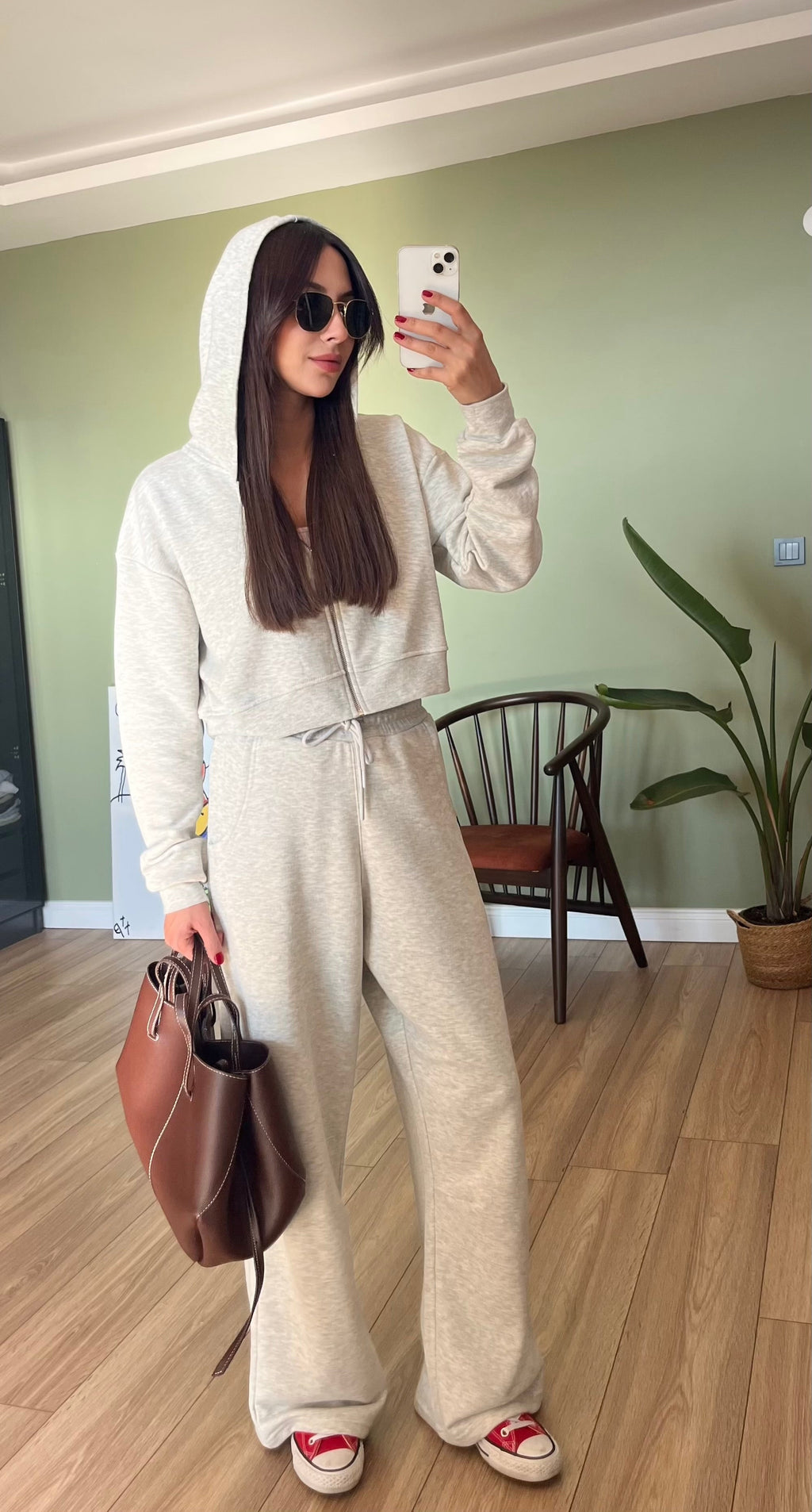 GRİ EŞOFMAN TAKIMI