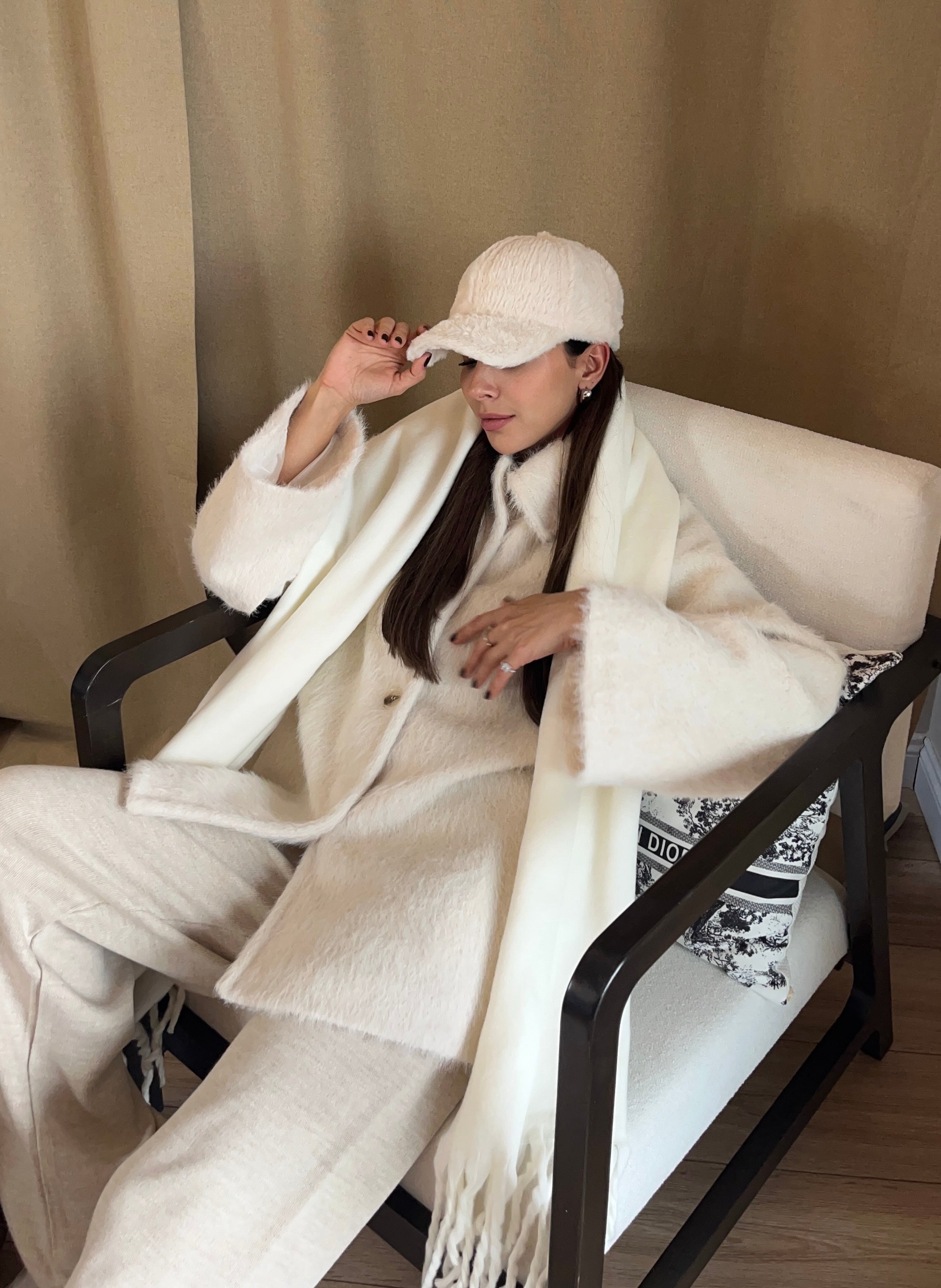 PREMIUM EKRU YUMUŞAK DOKU CEKET